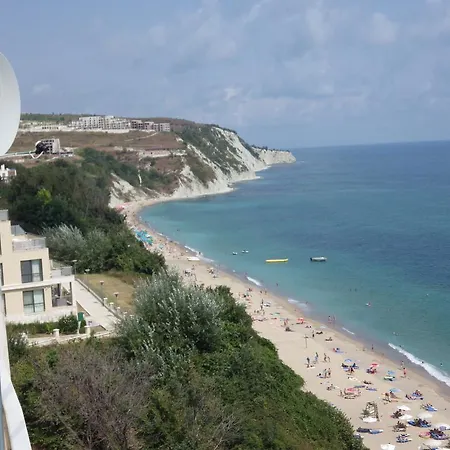 Silver Complex Aparthotel 3*