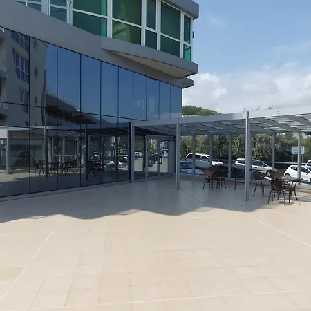 Silver Complex Aparthotel