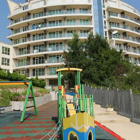 Silver Complex Aparthotel