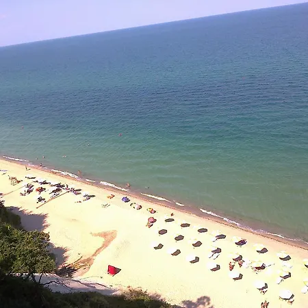 Silver Complex Aparthotel 3*