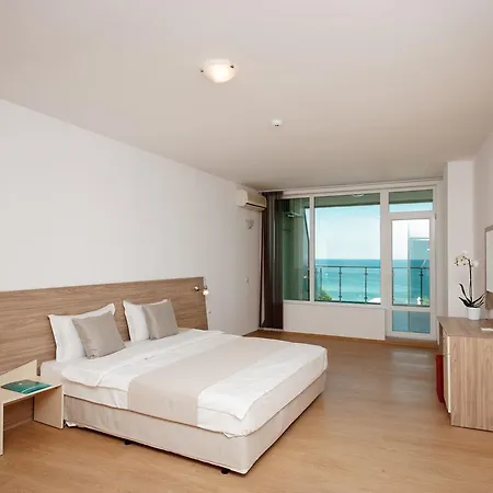 아파트호텔 Silver Complex 3*