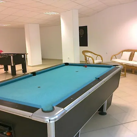 Silver Complex Aparthotel 3*